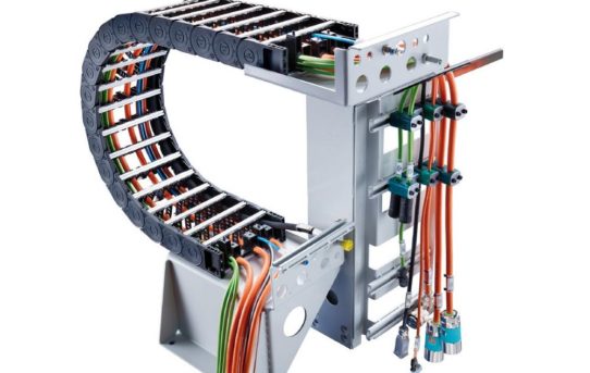 TOTALTRAX Energieführungssysteme von TSUBAKI KABELSCHLEPP