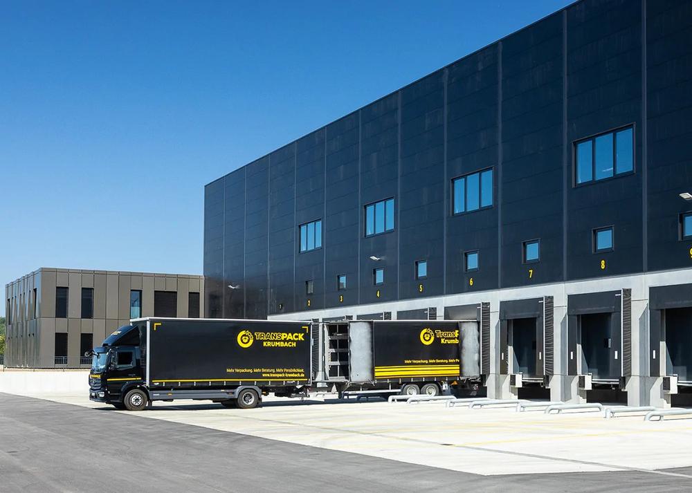 Großhändler für Transportverpackung stellt Lagerplatz zur Verfügung - Just-in-Time Logistik – Lagerplatz für Verpackungsmaterial